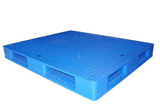 Aluminum table